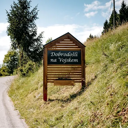 Sanjska Hisa Vojsko Prázdninový dům *