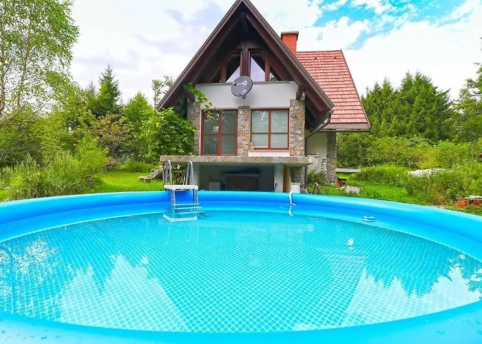 Sanjska Hisa Vojsko * Idrija