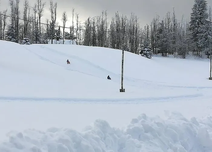 Sanjska Hisa Vojsko Idrija