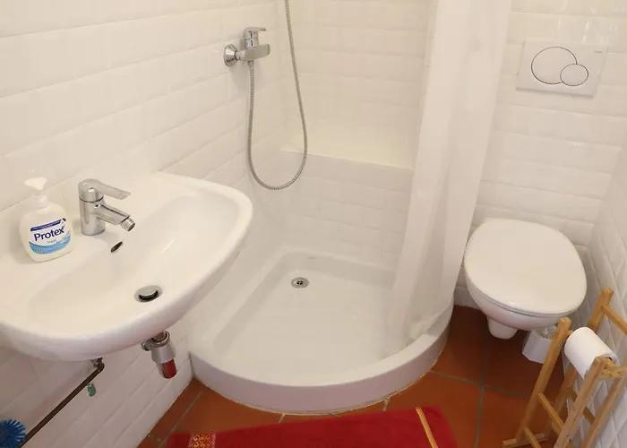 Sanjska Hisa Vojsko Feriehus Idrija